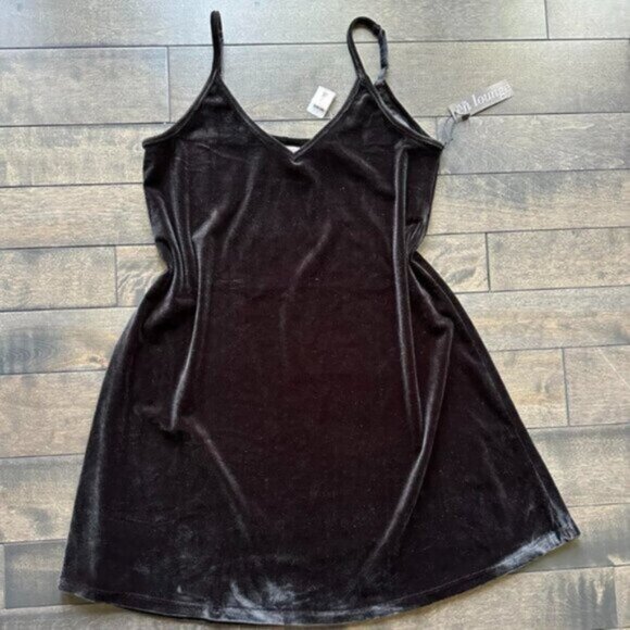 LaVie En Rose Lounge Nightie - New with tags - Picture 1 of 3